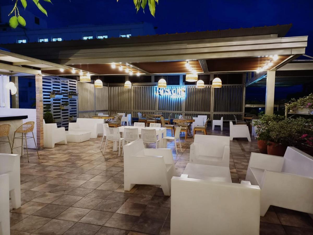 Hotel Rosales Boutique เนย์บา ภายนอก รูปภาพ