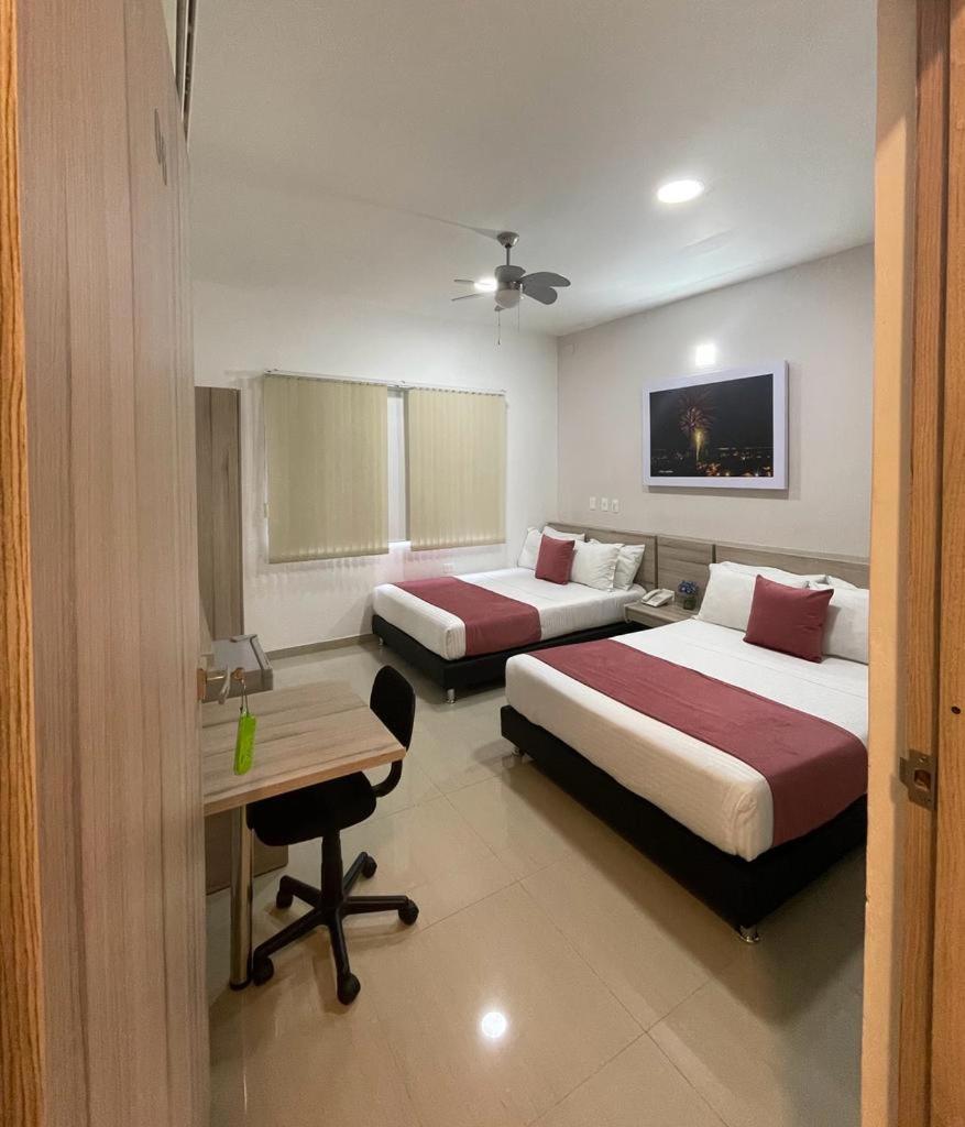 Hotel Rosales Boutique เนย์บา ภายนอก รูปภาพ
